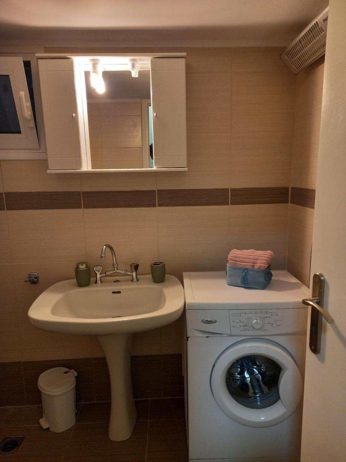 Sundays Apartment Ираклио Екстериор снимка